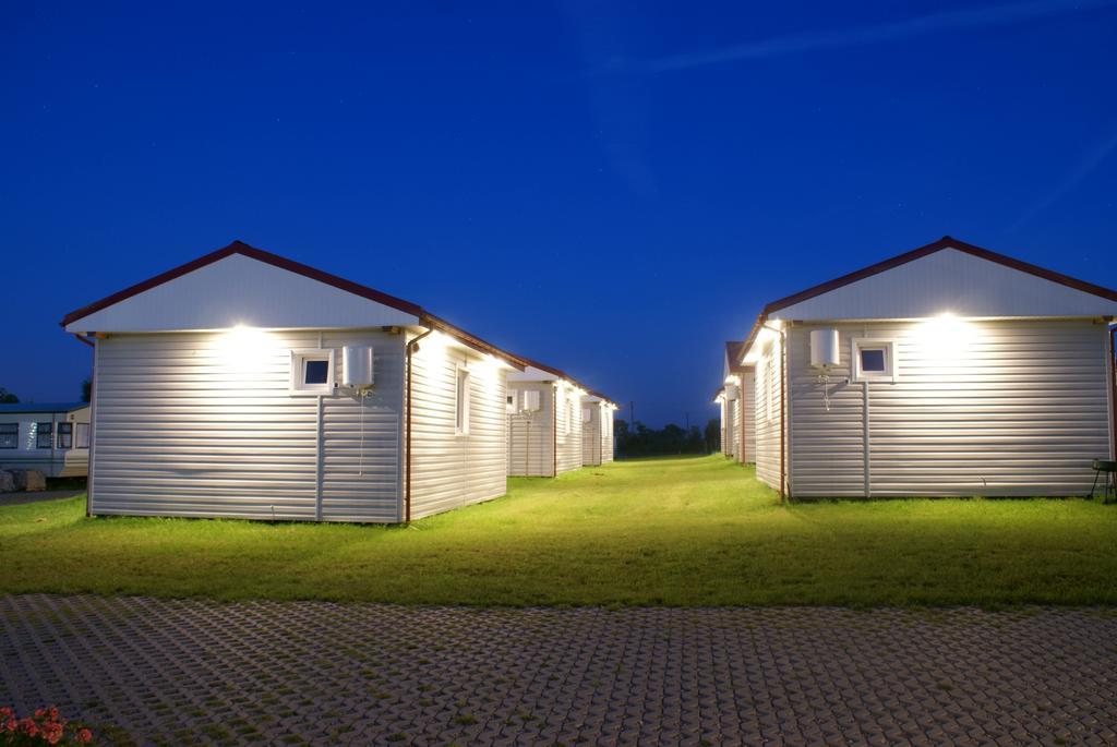 Вилла Cuma Camp Сарбиново Экстерьер фото